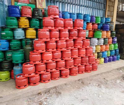 Cooking gas to retail at kshs. 300